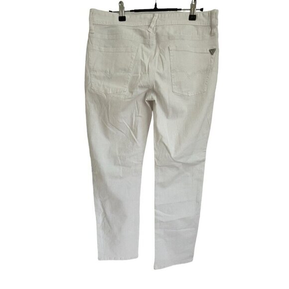 GUESS Los Angeles Womens Size 32 True White Denim Jeans Straight NWT MSRP $89 - Picture 2 of 16